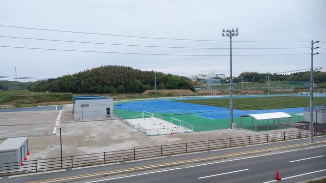 令和6(2024)年4月23日 公園北側(町道)から公園中央方面を映した定点カメラの写真