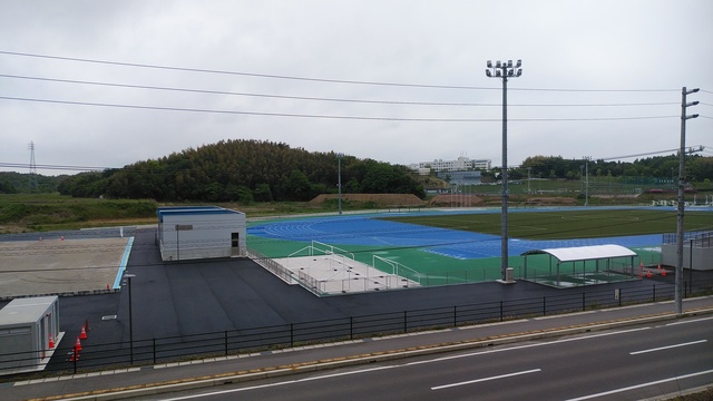 令和6(2024)年4月30日 公園北側(町道)から公園中央方面を映した定点カメラの写真
