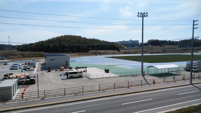 令和6(2024)年3月11日 公園北側(町道)から公園中央方面を映した定点カメラの写真