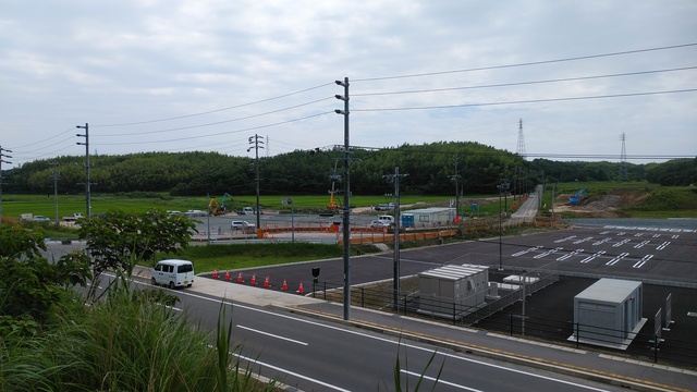 令和6(2024)年6月25日 公園北側(町道)から公園東側(ひえぞ橋)方面を映した定点カメラの写真