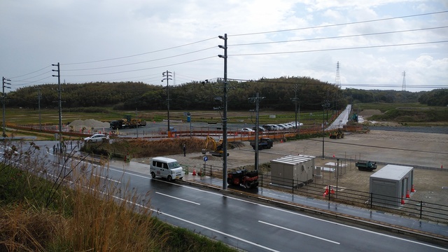 令和6(2024)年4月16日 公園北側(町道)から公園東側(ひえぞ橋)方面を映した定点カメラの写真