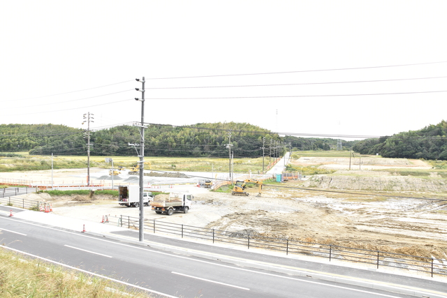 令和3(2021)年10月22日 公園北側(町道)から公園東側(ひえぞ橋)方面を映した定点カメラの写真