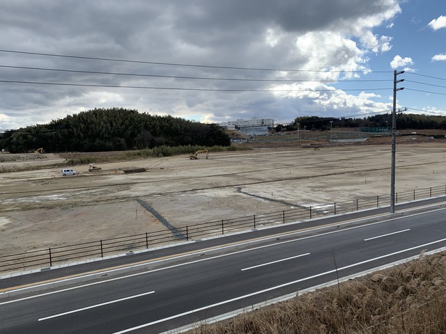 令和4(2022)年1月18日 公園北側(町道)から公園中央方面を映した定点カメラの写真