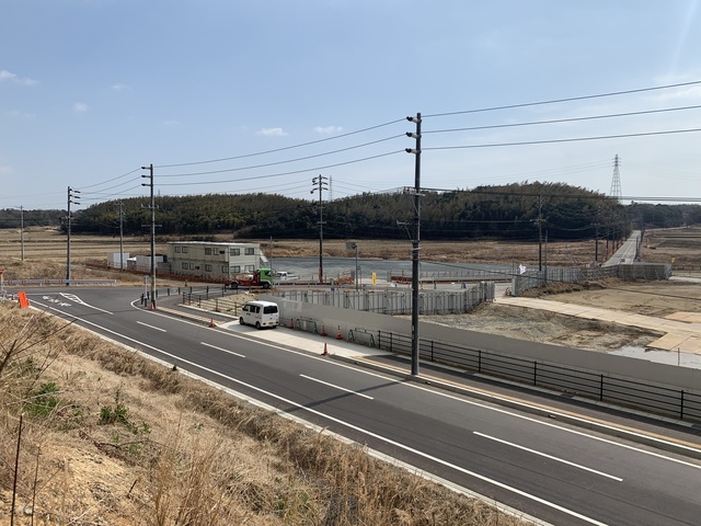 令和4(2022)年3月15日 公園北側(町道)から公園東側(ひえぞ橋)方面を映した定点カメラの写真