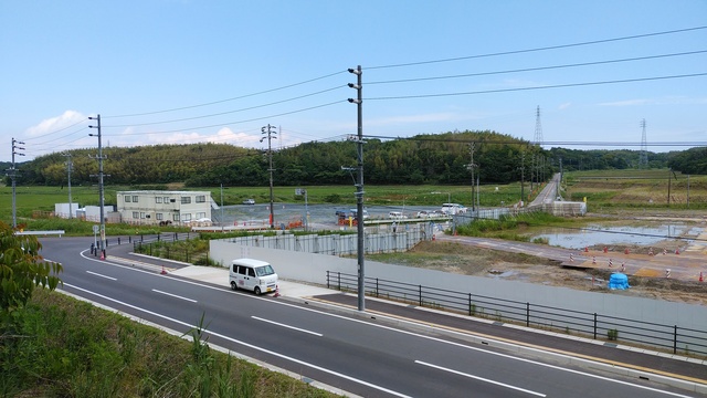 令和4(2022)年5月31日 公園北側(町道)から公園東側(ひえぞ橋)方面を映した定点カメラの写真