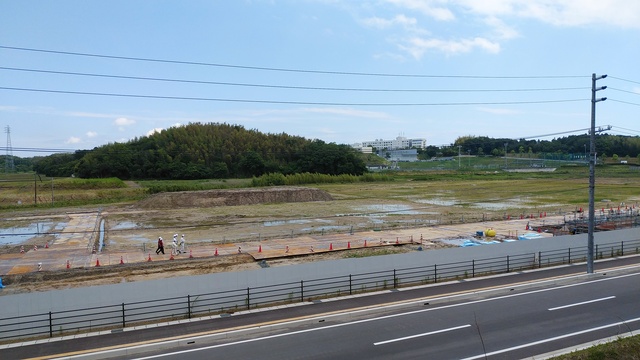 令和4(2022)年5月31日 公園北側(町道)から公園中央方面を映した定点カメラの写真