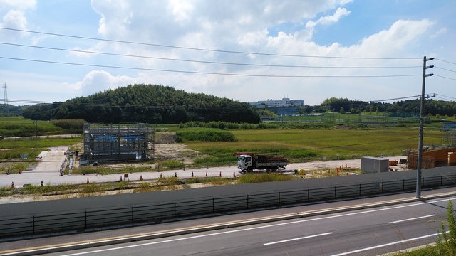 令和4(2022)年9月13日 公園北側(町道)から公園中央方面を映した定点カメラの写真
