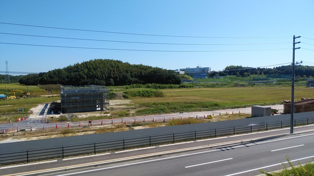 令和4(2022)年9月26日 公園北側(町道)から公園中央方面を映した定点カメラの写真