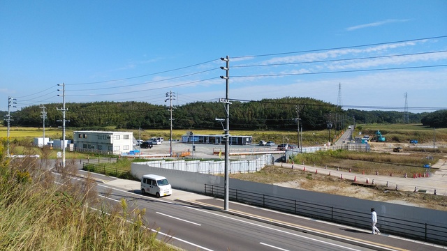 令和4(2022)年10月18日 公園北側(町道)から公園東側(ひえぞ橋)方面を映した定点カメラの写真