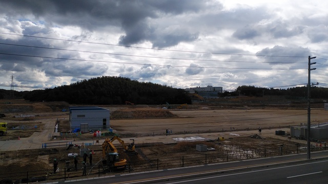 令和5(2023)年1月5日 公園北側(町道)から公園中央方面を映した定点カメラの写真