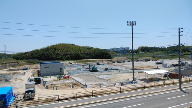 令和5(2023)年5月16日 公園北側(町道)から公園中央方面を映した定点カメラの写真
