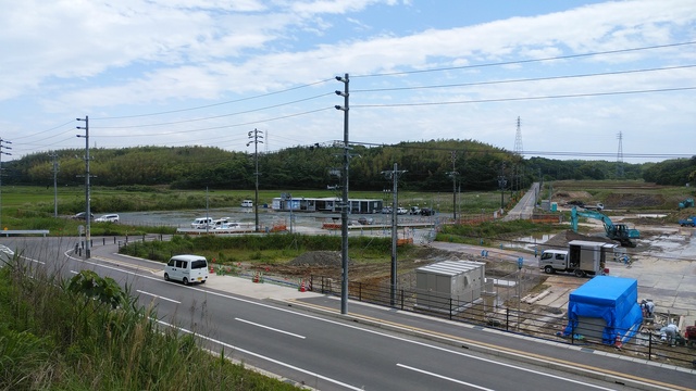 令和5(2023)年5月23日 公園北側(町道)から公園東側(ひえぞ橋)方面を映した定点カメラの写真