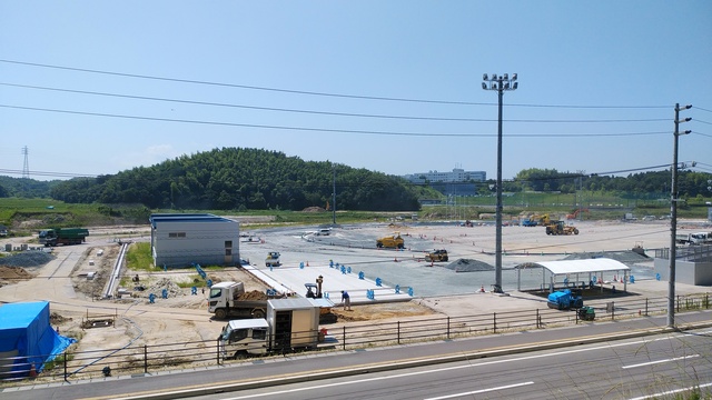 令和5(2023)年7月4日 公園北側(町道)から公園中央方面を映した定点カメラの写真