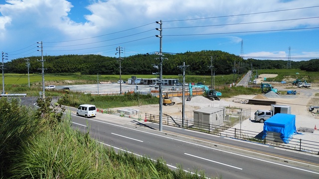 令和5(2023)年8月1日 公園北側(町道)から公園東側(ひえぞ橋)方面を映した定点カメラの写真