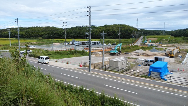 令和5(2023)年8月8日 公園北側(町道)から公園東側(ひえぞ橋)方面を映した定点カメラの写真