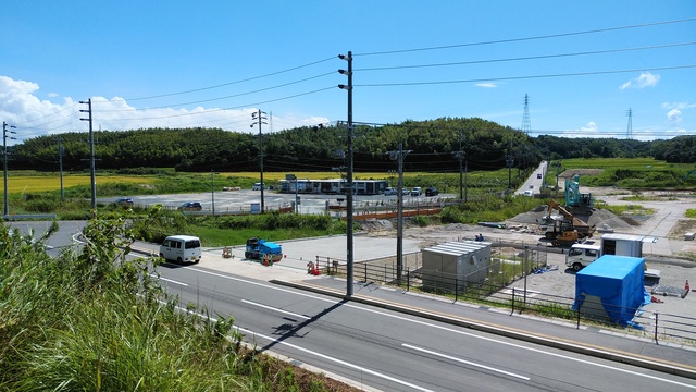和5(2023)年8月22日 公園北側(町道)から公園東側(ひえぞ橋)方面を映した定点カメラの写真