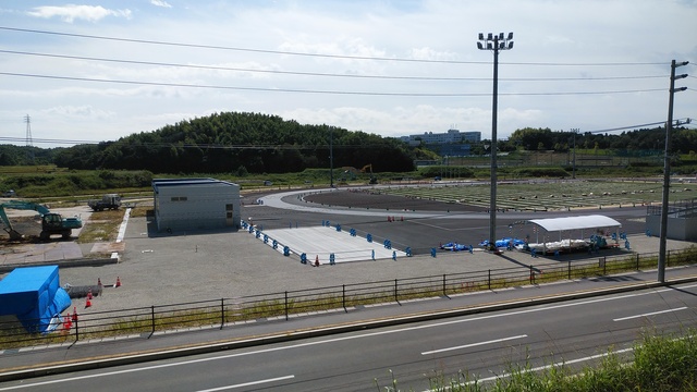 令和5(2023)年10月3日 公園北側(町道)から公園中央方面を映した定点カメラの写真