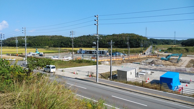 令和5(2023)年10月16日 公園北側(町道)から公園東側(ひえぞ橋)方面を映した定点カメラの写真