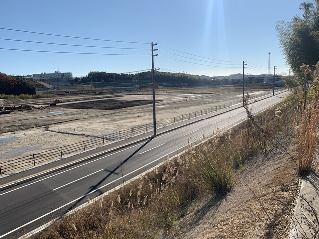 令和3（2021）年12月14日 公園北側（町道）から公園西側（知多奥田駅）方面を映した定点カメラの写真
