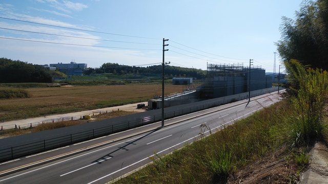 令和4（2022）年10月18日 公園北側（町道）から公園西側（知多奥田駅）方面を映した定点カメラの写真