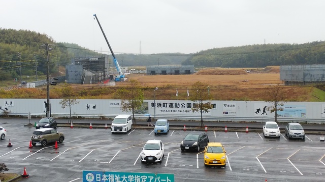 令和4（2022）年11月1日 知多奥田駅から公園（全体）方面を映した定点カメラの写真