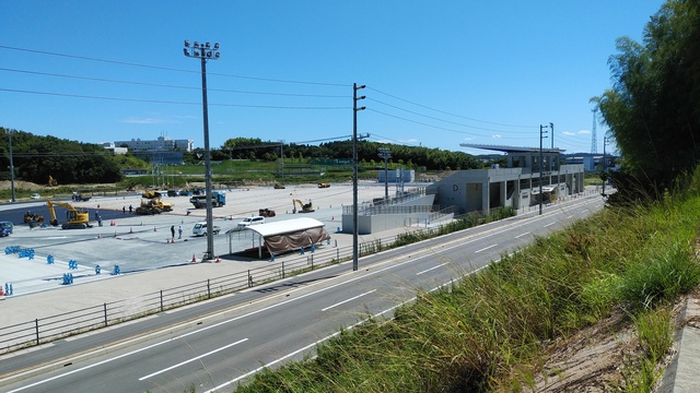令和5（2023）年8月1日 公園北側（町道）から公園西側（知多奥田駅）方面を映した定点カメラの写真