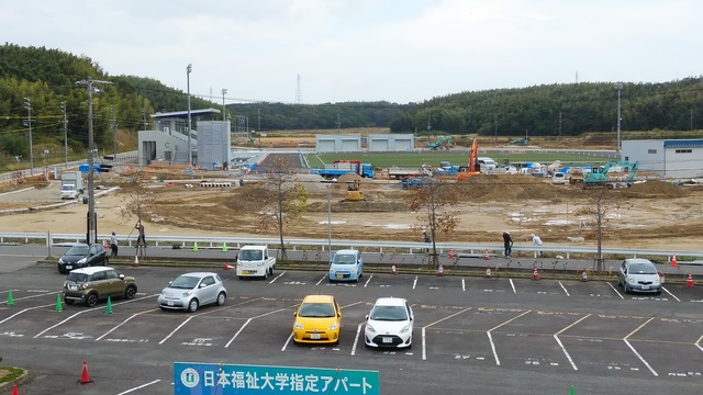 令和5（2023）年11月7日 知多奥田駅から公園（全体）方面を映した定点カメラの写真