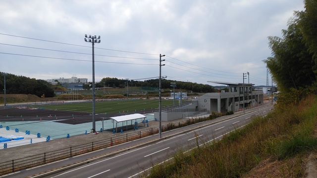 令和5（2023）年11月7日 公園北側（町道）から公園西側（知多奥田駅）方面を映した定点カメラの写真
