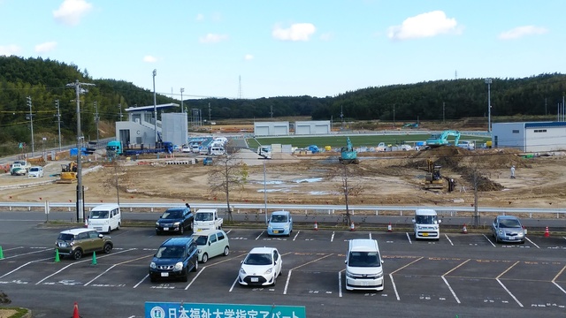 令和5（2023）年11月14日 知多奥田駅から公園（全体）方面を映した定点カメラの写真