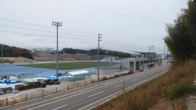 令和5（2023）年12月5日 公園北側（町道）から公園西側（知多奥田駅）方面を映した定点カメラの写真