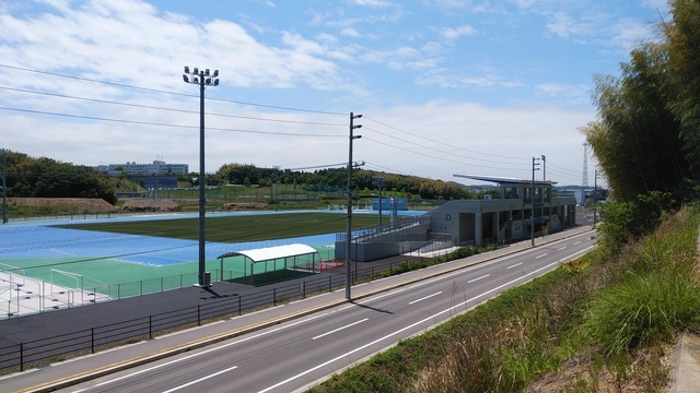 令和6（2024）年5月17日 公園北側（町道）から公園西側（知多奥田駅）方面を映した定点カメラの写真